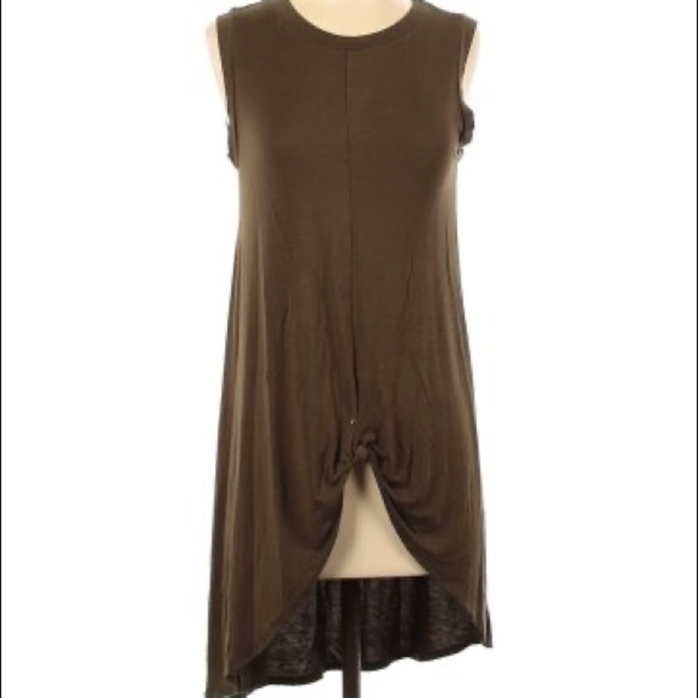 Sleeveless top - olive green NWT